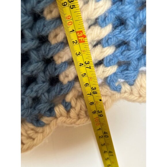 Handmade Blue & Beige Crocheted chunky Knit Pillowcase with Scalloped Edges - Picture 5 of 8